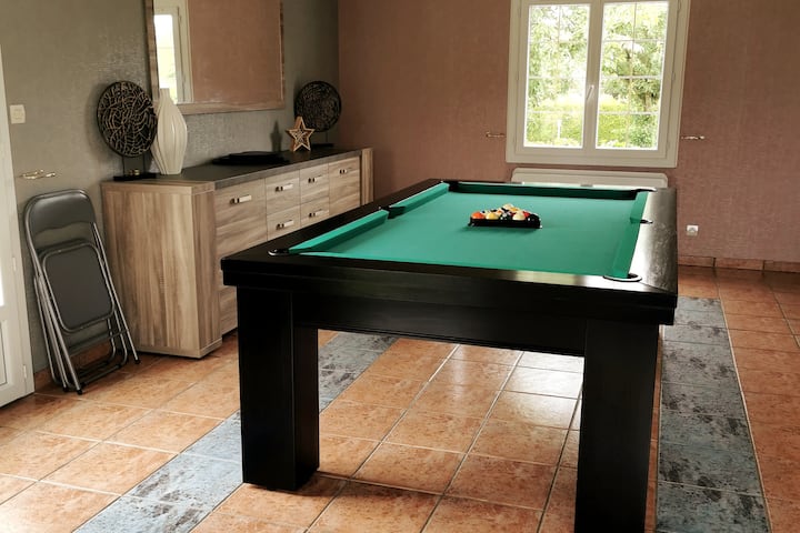 Jolie Maison Avec Piscine Couverte Chauffée - Normandie