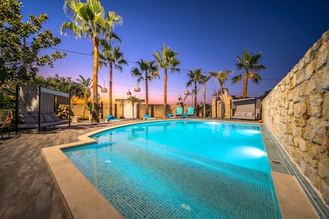 Luxury White House  Family Villa Near Zorbas Beach