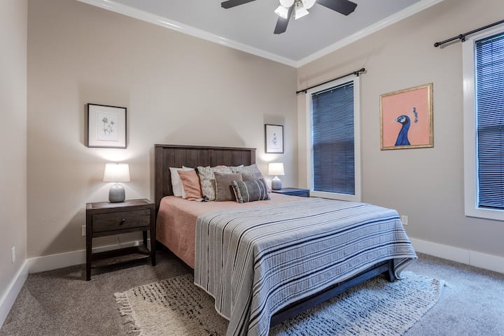 Bedroom 2 has a queen bed with a private bathroom. 