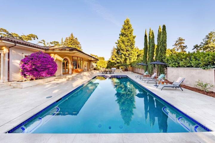 $14+mil estate, 2.5 miles from Stanford gallery image 4