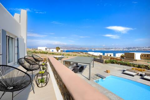 Tohu Villa 3, 6BR heated jacuzzi and Private pool!