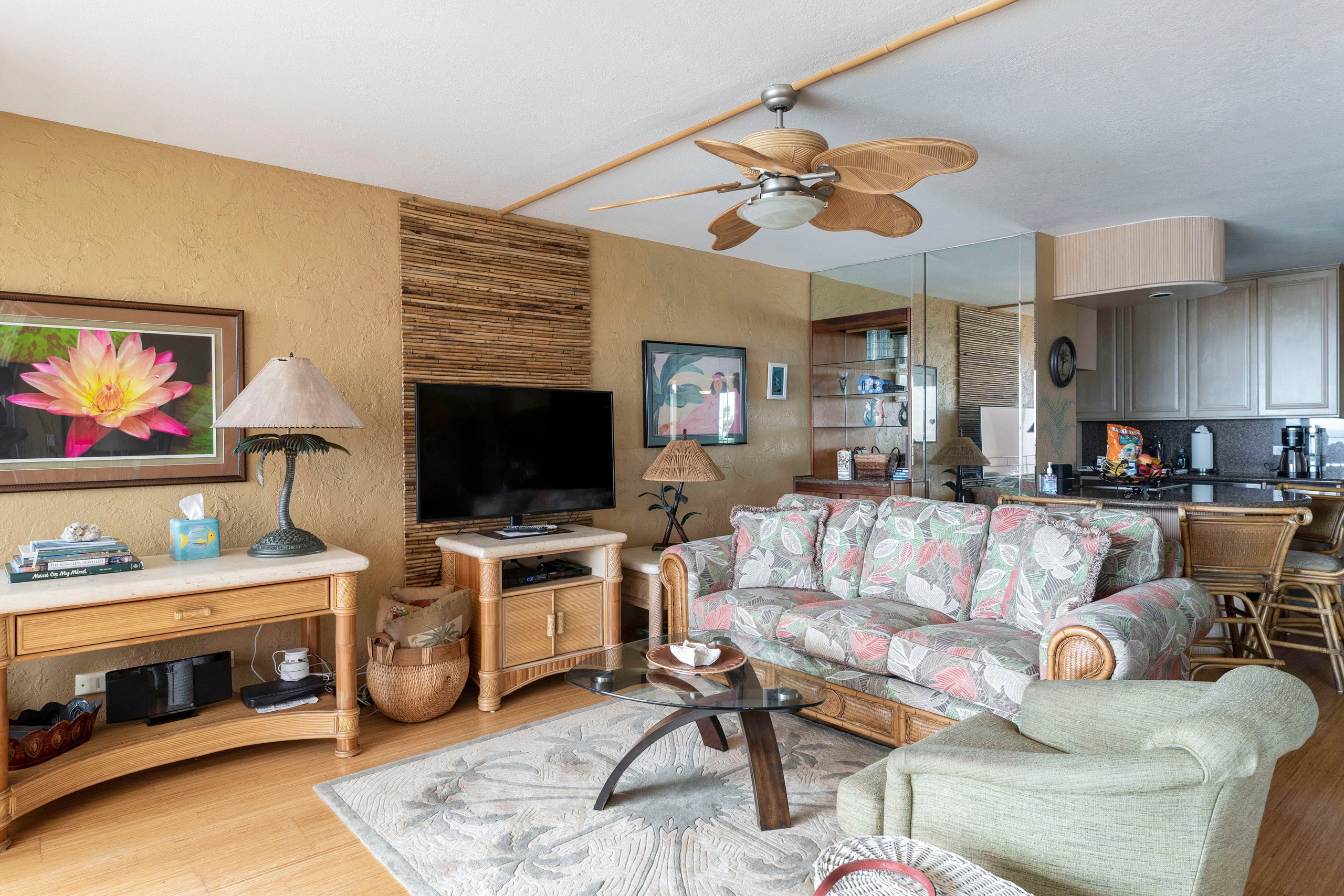 Condo in Wailuku · ★4.92 · 2 bedrooms · 2 beds · 2 baths - Image 5