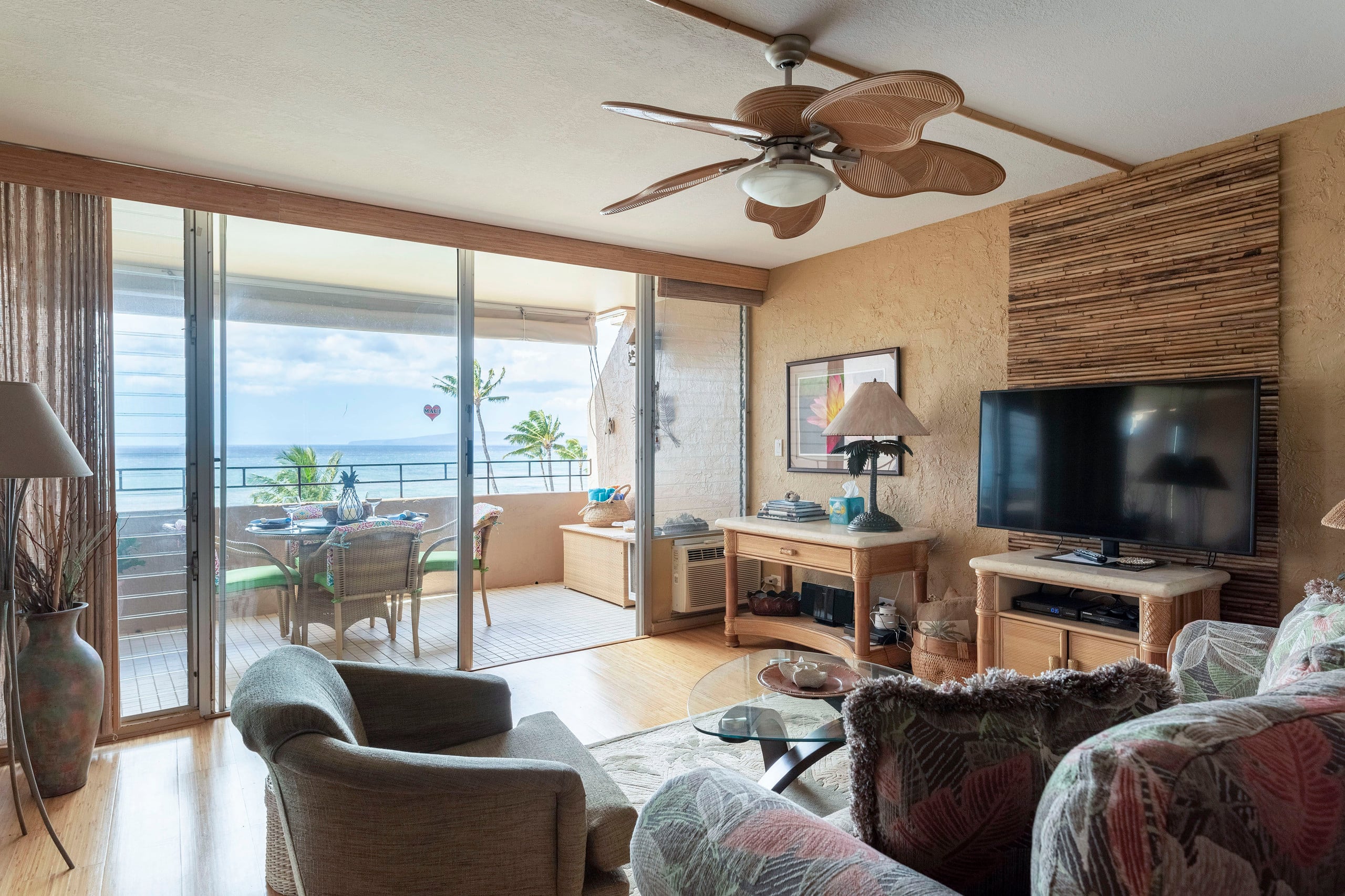 Condo in Wailuku · ★4.92 · 2 bedrooms · 2 beds · 2 baths - Image 4