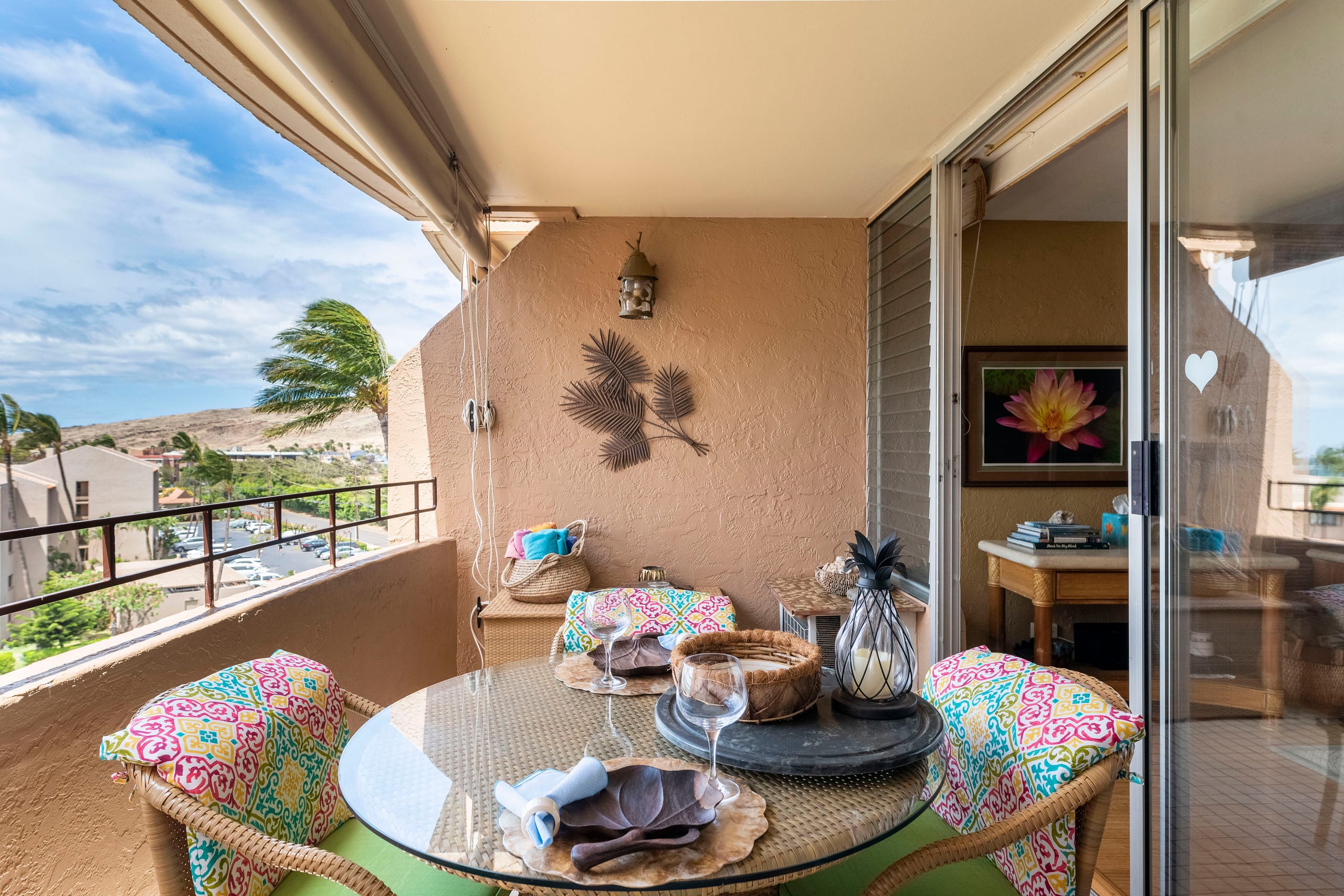 Condo in Wailuku · ★4.92 · 2 bedrooms · 2 beds · 2 baths - Image 17