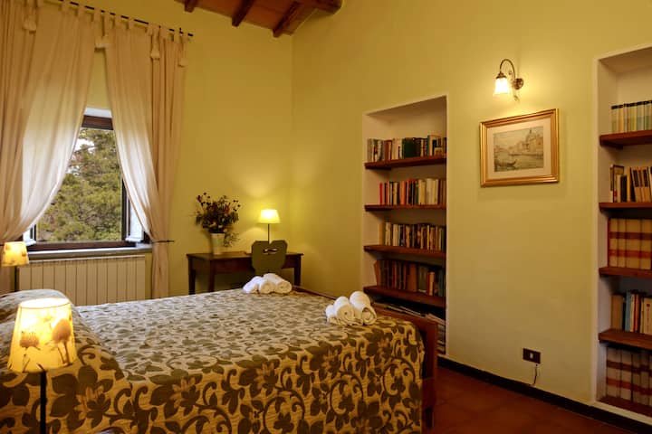 חדר השינה הכפול השני בקומה הראשונה