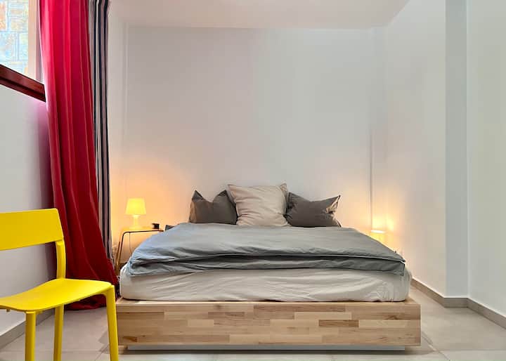 Bedroom "Sarah" in the basement 