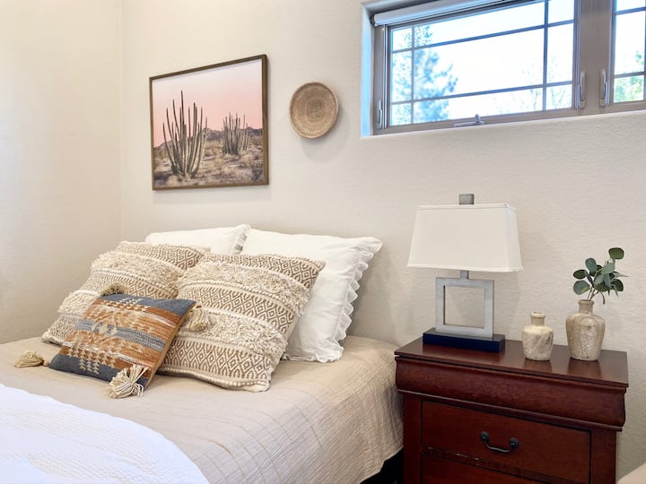 Schlafzimmer 2 - Queen-Size-Bett