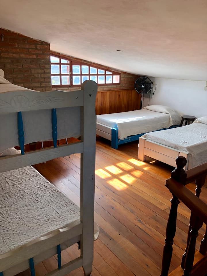 ห้อง 5 - ห้องเล่นเกมห้องพัก 