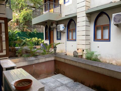 R2 - Contemporary, chic, pool-side villa, SouthGoa