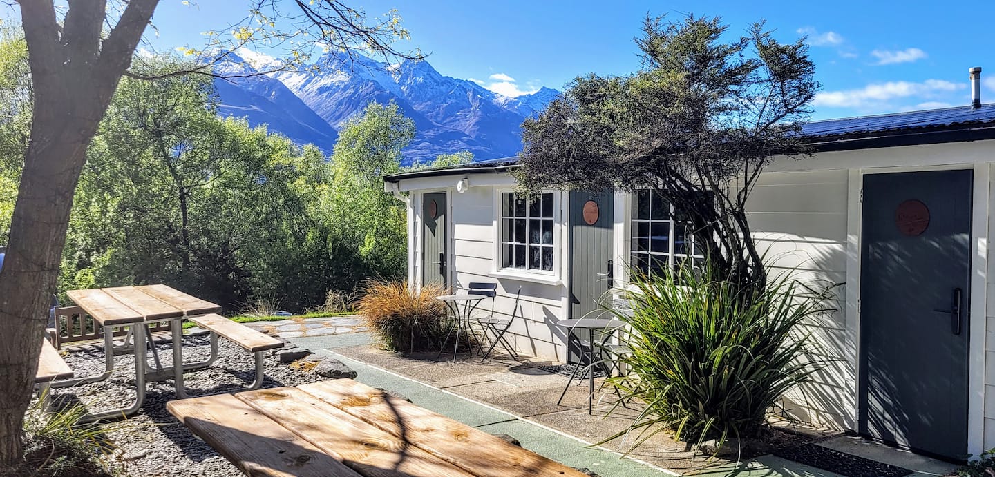 Wilderness Courtyard Rooms At Kinloch Wilderness R 1