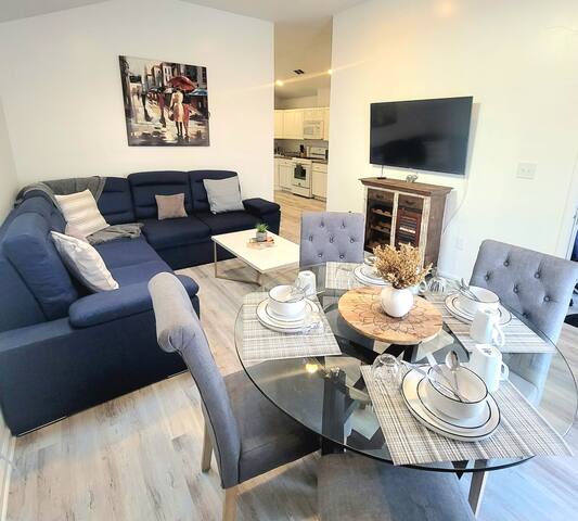 02 Flat Lux 10 Qbeds, 4 Fbaths, parking, 20 guests gallery image 3