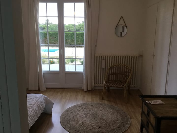 غرفة النوم 1