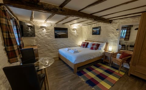 Popular Airbnb listing: Townfoot Byre, EV friendly in Lakes