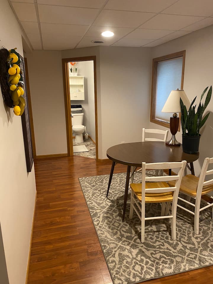 Top 18 Airbnb Vacation Rentals In DeKalb, Illinois Updated 2024 Trip101