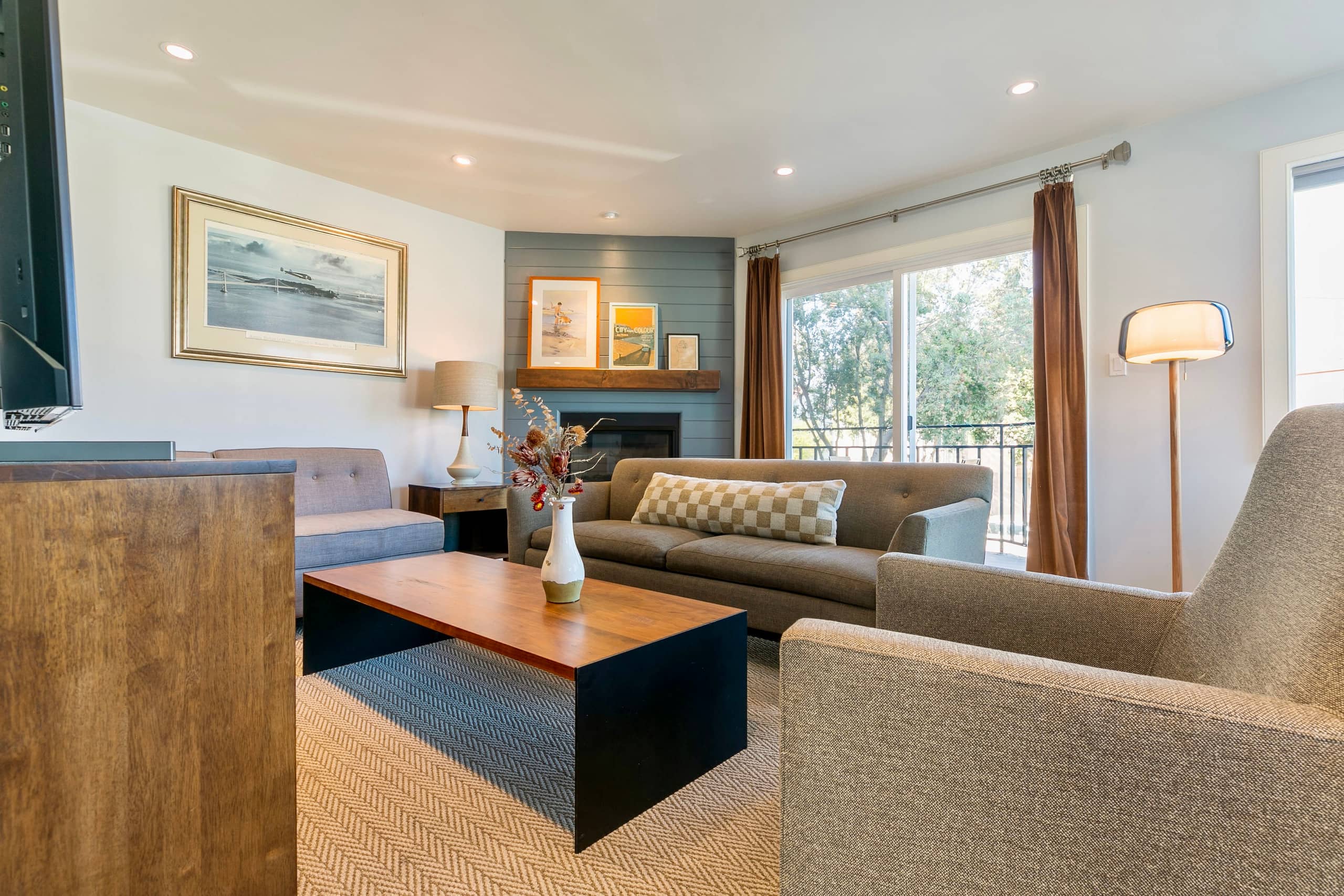 Home in San Francisco · ★4.88 · 3 bedrooms · 3 beds · 3 baths - Image 2