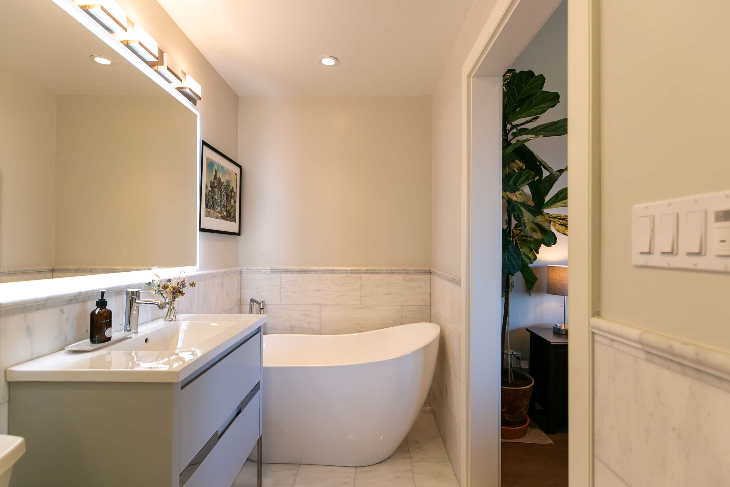 Home in San Francisco · ★4.88 · 3 bedrooms · 3 beds · 3 baths - Image 13