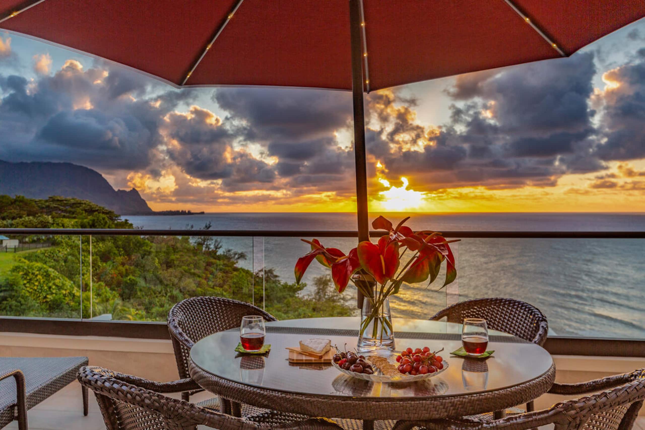 Condo in Princeville · ★5.0 · 2 bedrooms · 3 beds · 2 baths - Image 18