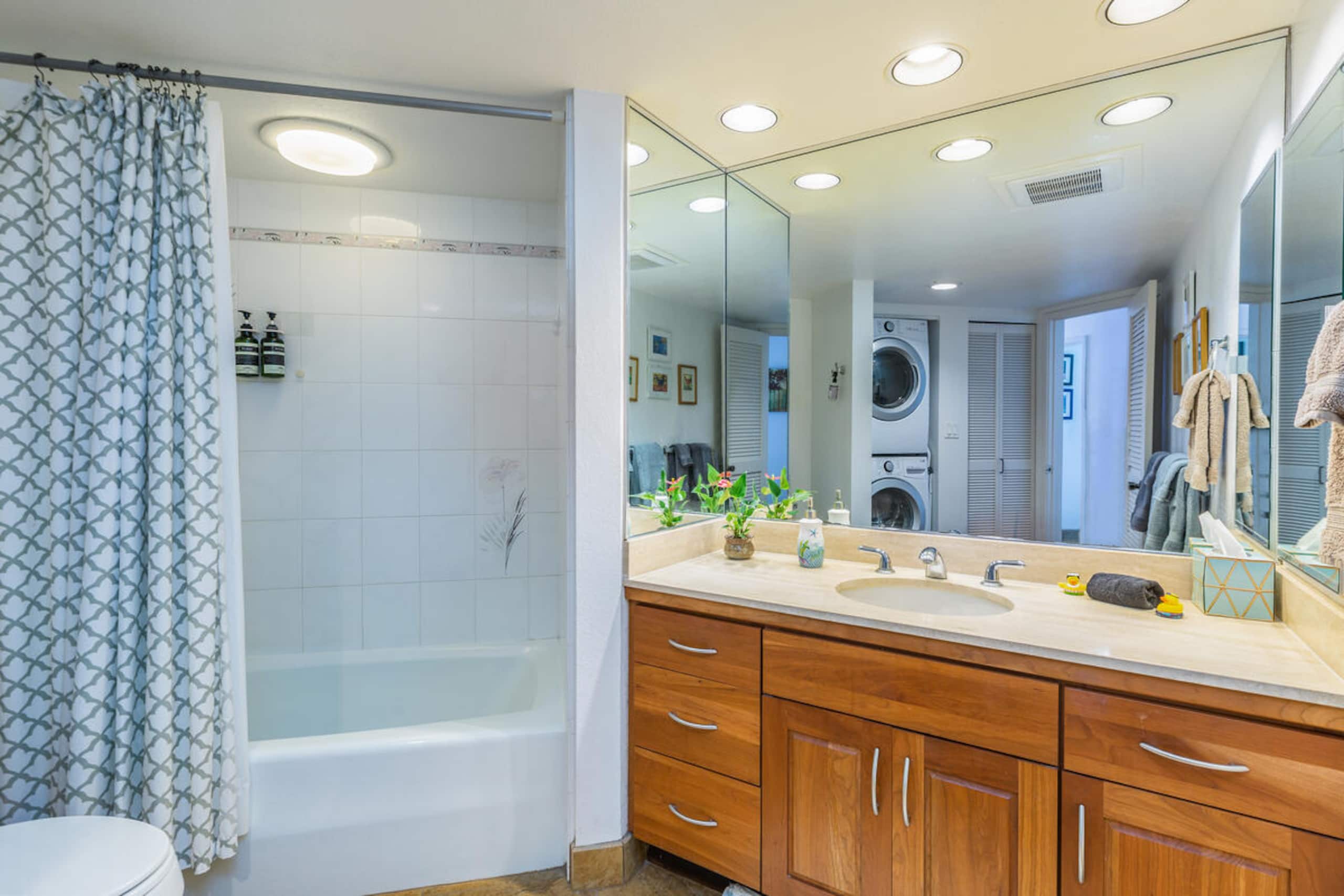 Condo in Princeville · ★5.0 · 2 bedrooms · 3 beds · 2 baths - Image 26