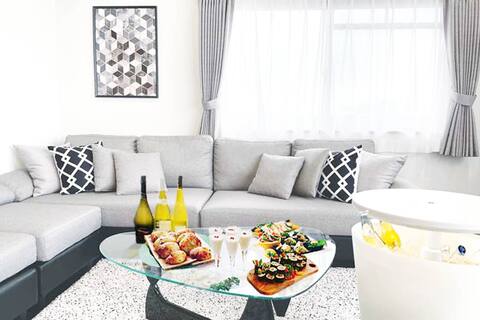 ST91 Spacious 150㎡ 4BDRM Apt! 800m to Peace Park