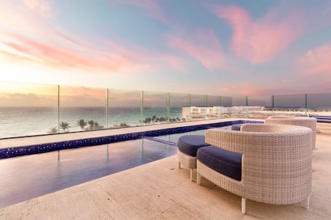 ☀☀ Breathtaking Ocean View 2 Bdrm Luxury Condo ☀☀