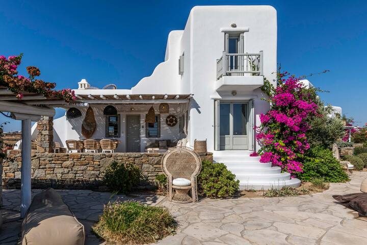 Stunning Villa Erato Sea View gallery image 3