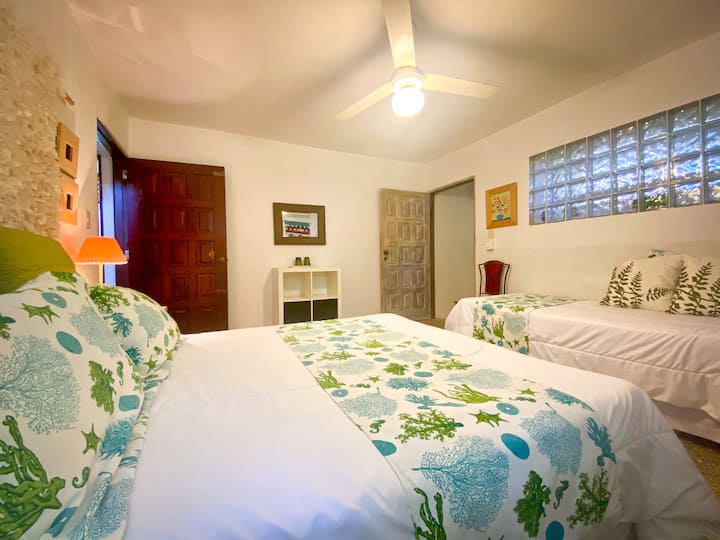 غرفة نوم 2: 1 سرير مزدوج + 1 سرير فردي