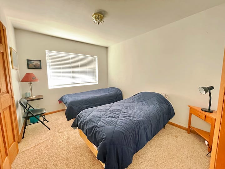 Bedroom # 3 with 2 Twin Beds and a Closet 