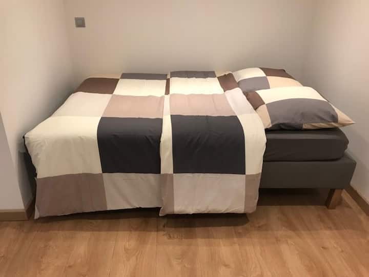 Ქვედა საძინებელი