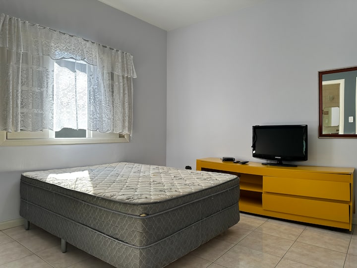 Chumba cha 2: Kitanda cha watu wawili