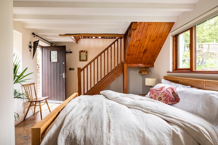 Спалня на Apple House