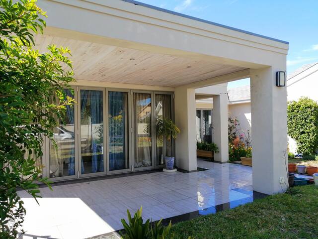 Beautiful holiday home. Centrally located.