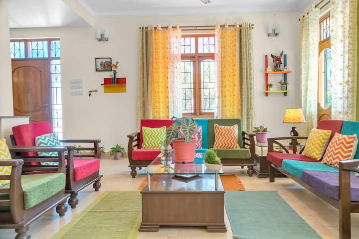 Living room image 2
