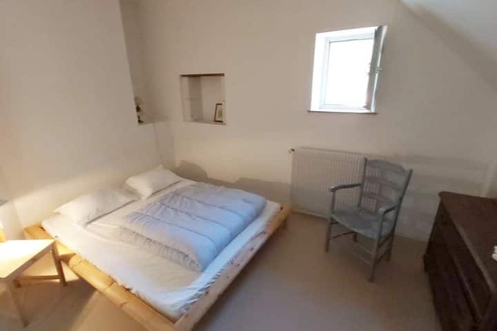 Chambre 5 : 1 lit queen size