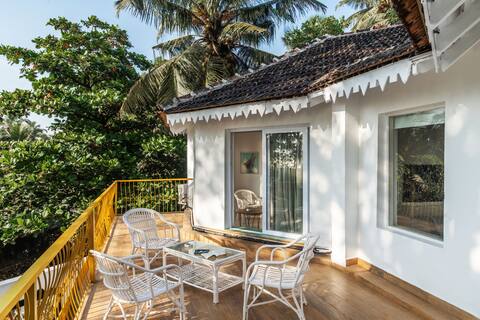 Morii by the sea | Villa on Morjim Beach
