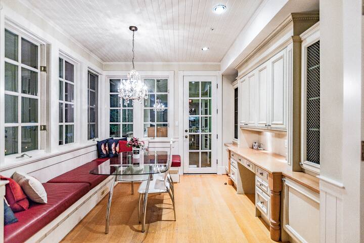 Vancouver Golf Villa – Private Oasis gallery image 3