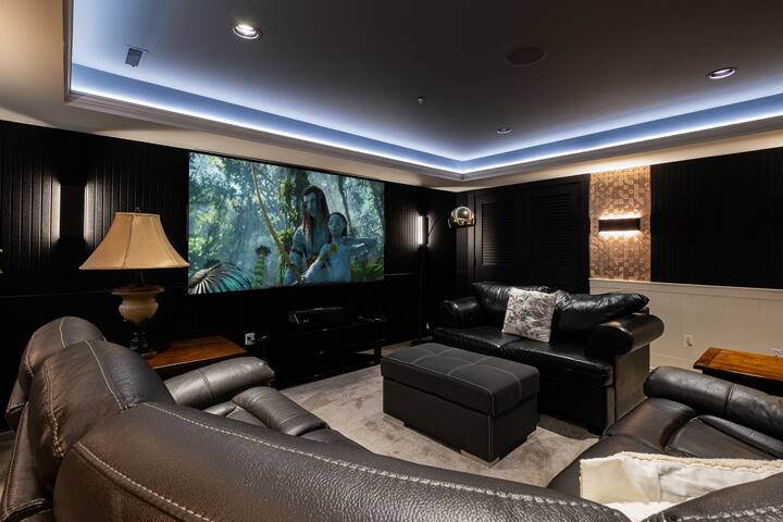 Vancouver Golf Villa – Private Oasis gallery image 5