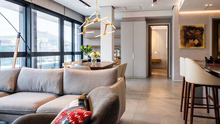 Luxury Three Bedroom Apartment | The Halyard gallery image 5