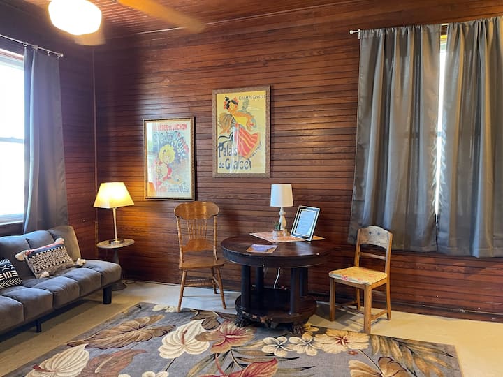 Historic Boho Loft Steps To Brews, Dining &Trails - デイビス, WV