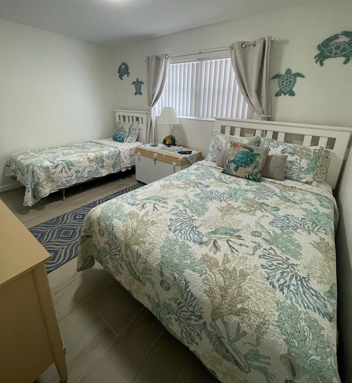 Spavaća soba 2 s bračnim krevetom (160x200)