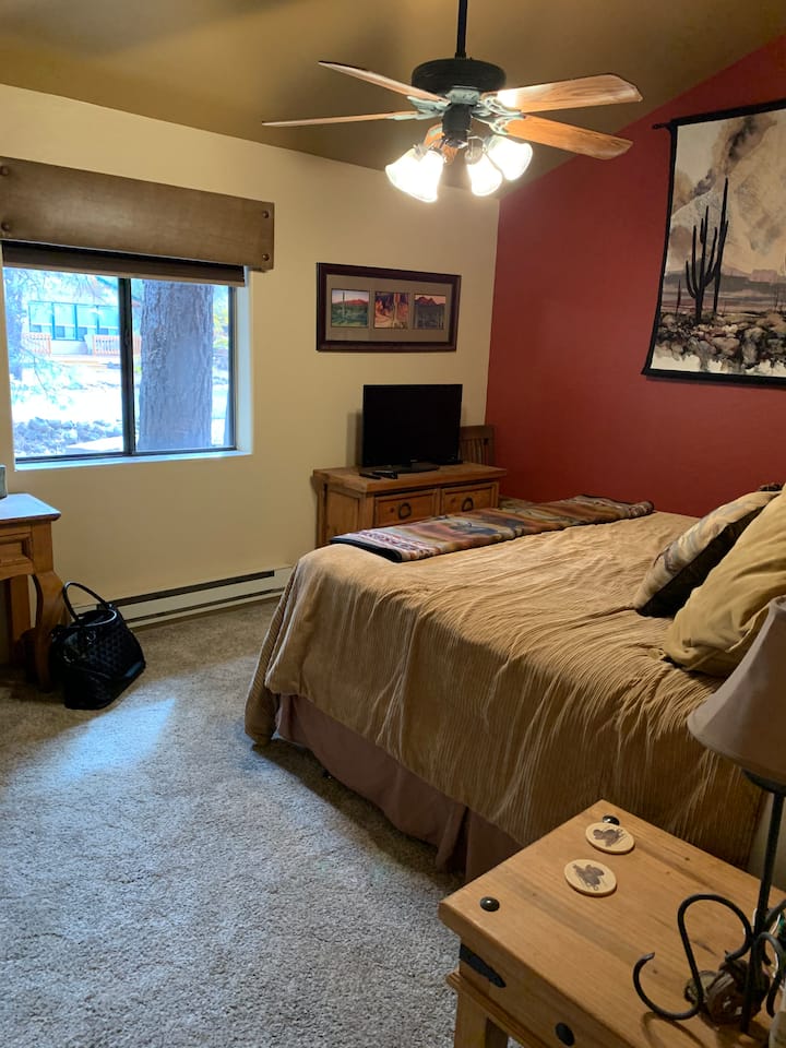 საძინებელი 1