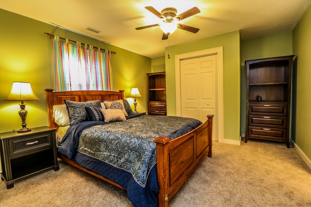 Menšia manželská posteľ