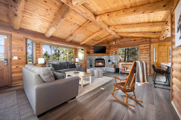 Private/views/hikes/close To Slopes & Lake - Big Bear, CA