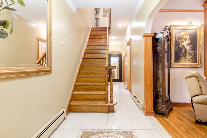 LIC SWEET HOME – ZOLLER STAYS gallery image 5