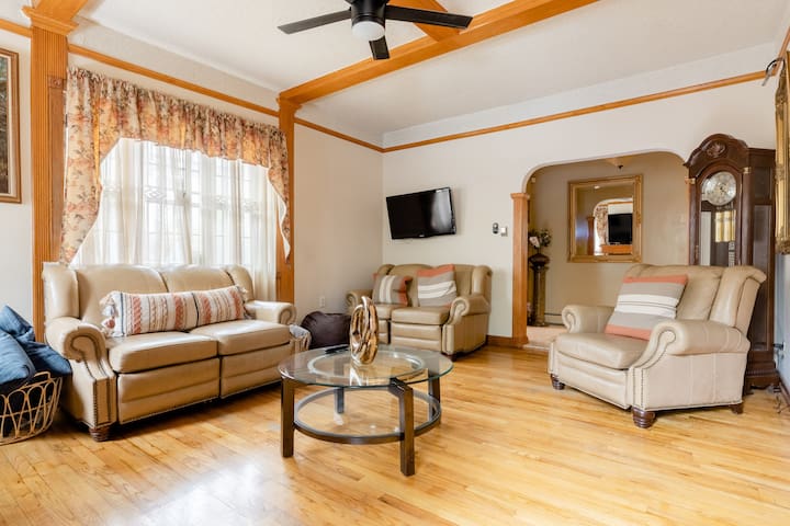 LIC SWEET HOME – ZOLLER STAYS