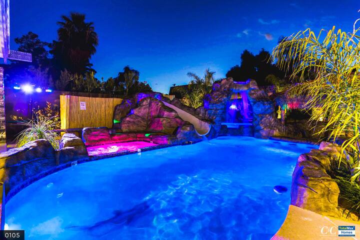 CC1 Upgraded 9BD/8BA Villa 3.6mi from Vegas Strip gallery image 5