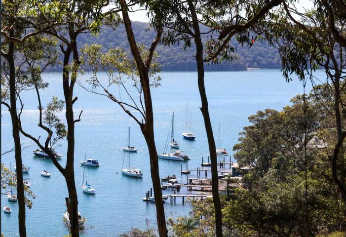 Avalon Beach Home with a View gallery image 4