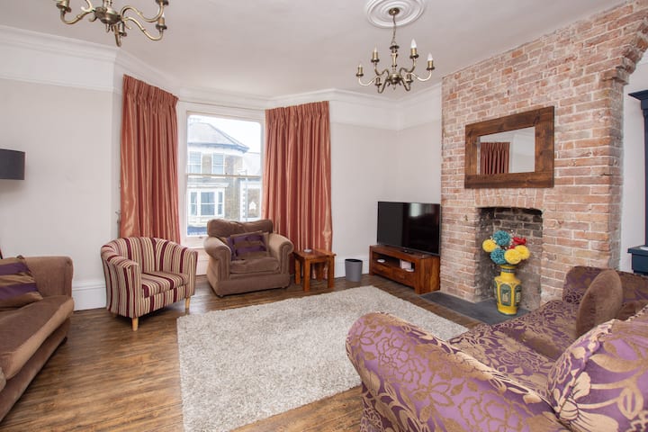 Stunning Victorian House In Deal With Sea View - Deal