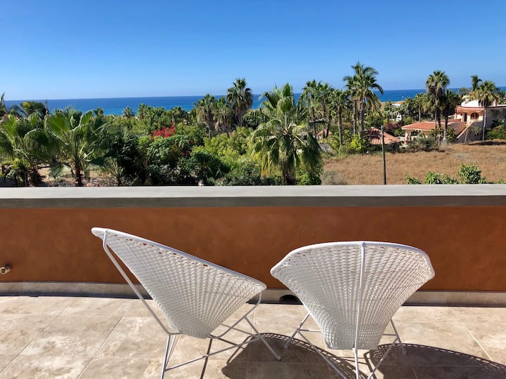 Casa Encantada Beautiful Home Near the Beach Houses for Rent in