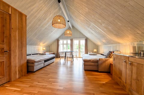 Popular Airbnb listing: Stay in beautiful garden close to Göteborg, Borås in Mark