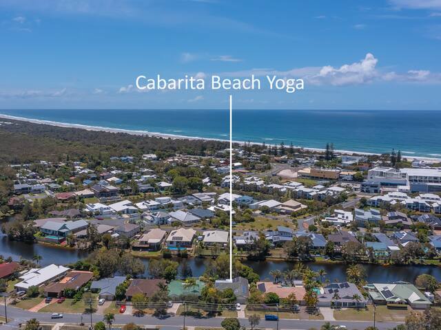 Canal-side family friendly home. Walk to Cabarita! gallery image 2